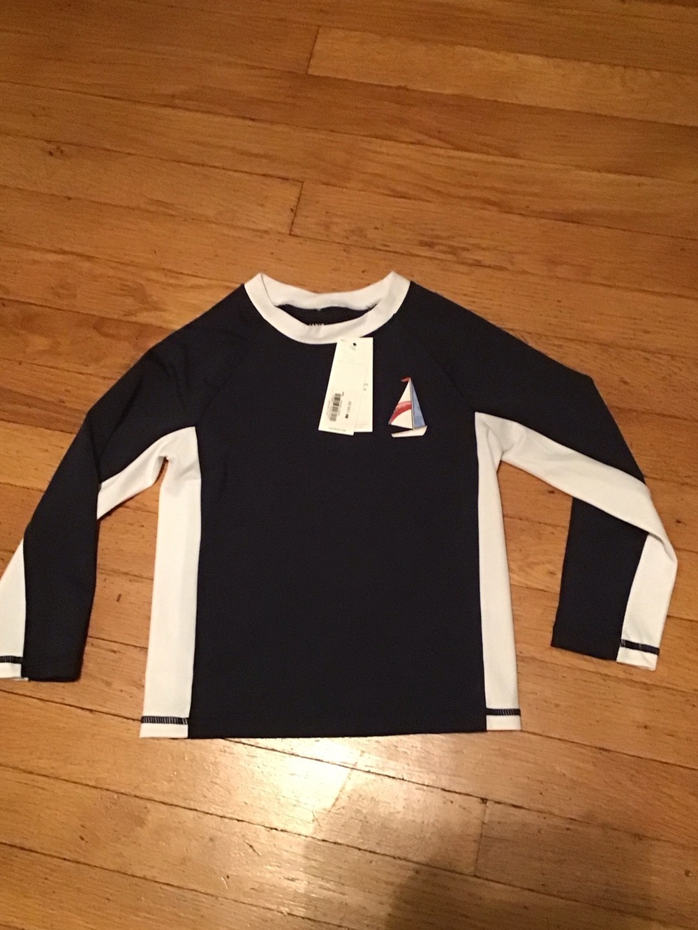 Janie and Jack Navy and White Sailboat Long-Sleeve Rash Guard. Size 3yr.